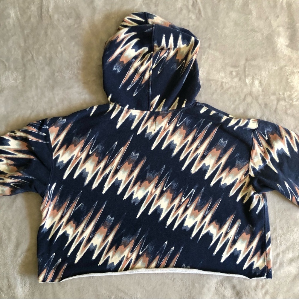 FP Movement Half Time Cropped Hoodie Sweatshirt Size Large Navy - Picture 4 of 8